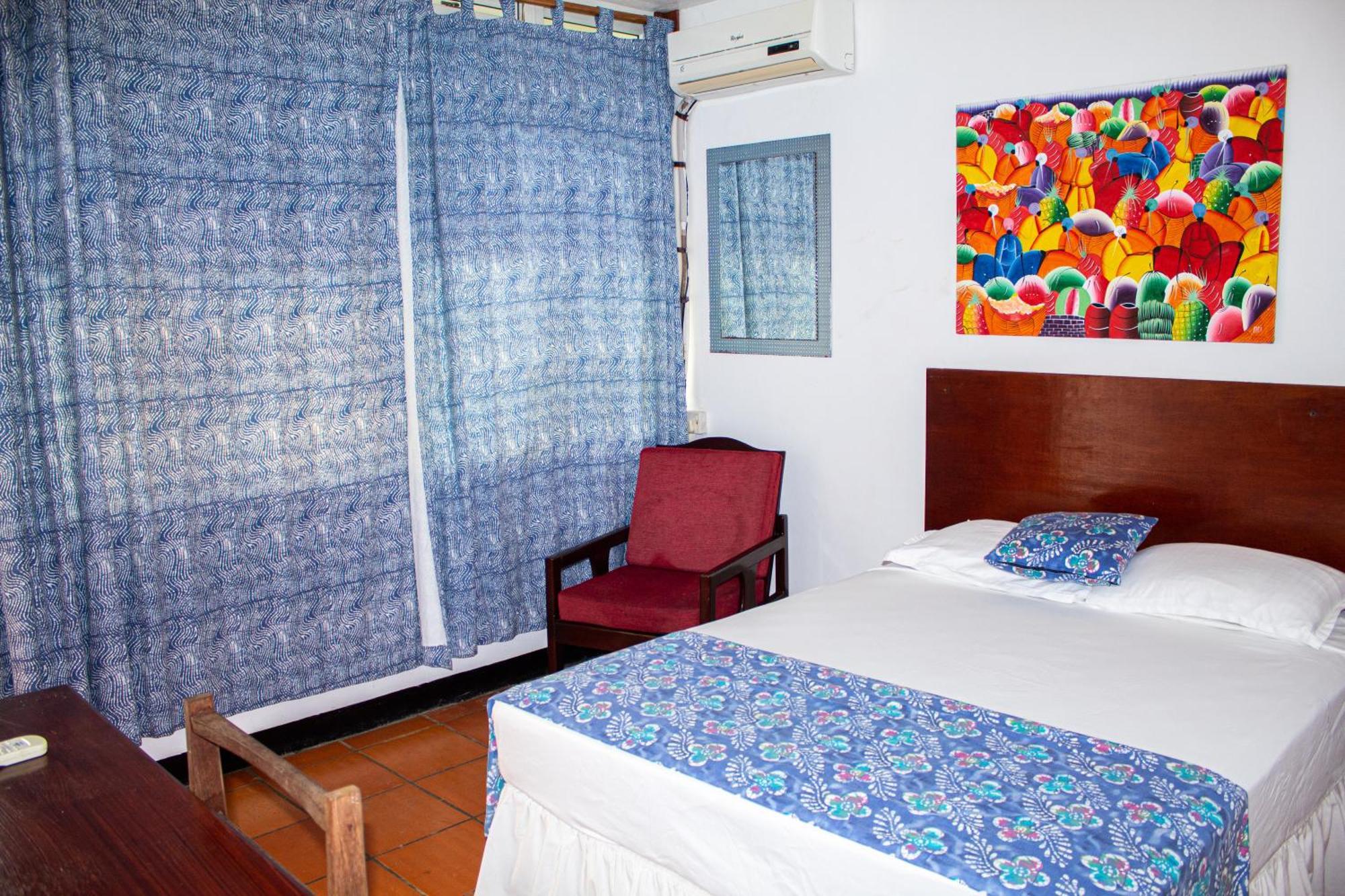 Portsmouth Beach Hotel Esterno foto